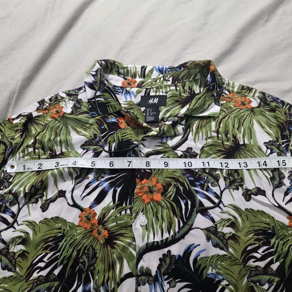 H&M Men's Hawaiian Shirt Palm Tree Print Button Up Short Sleeve Resort Size S - Picture 9 of 11